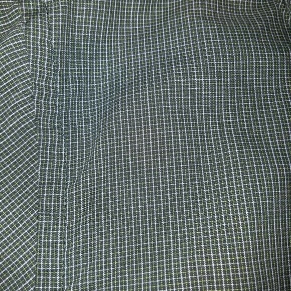 Van Heusen - Men's Dress Shirt - Picture 3 of 4